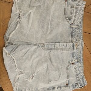 Old Navy Light Wash Distressed Jean Shorts